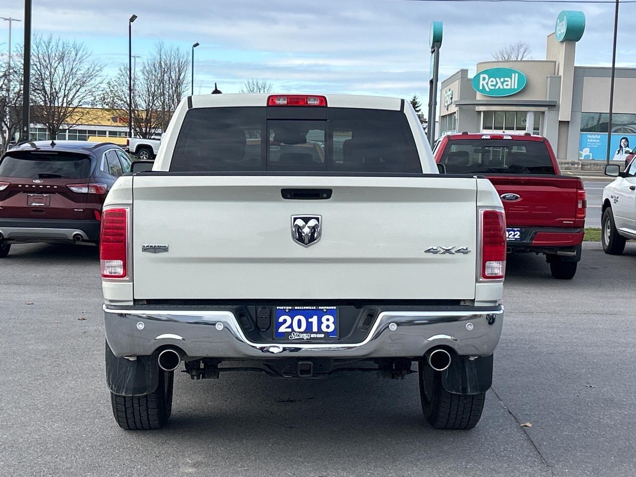 2018 RAM 1500 Laramie 4x4 LOADED CALL NAPANEE 613-354-2100 Photo
