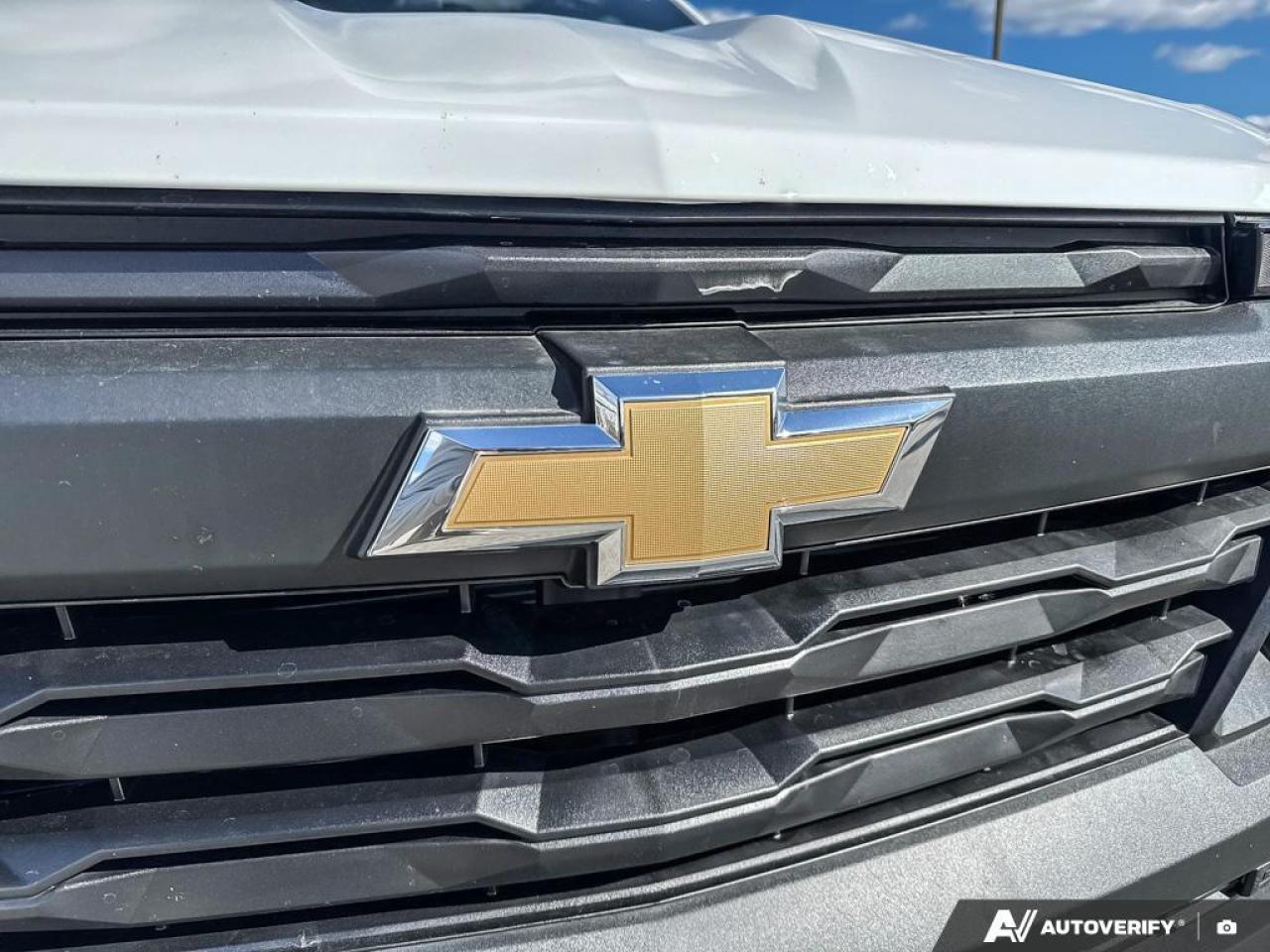 2025 Chevrolet Colorado WT   APPLE CARPLAY   TRAILER PKG   REAR CAM Photo