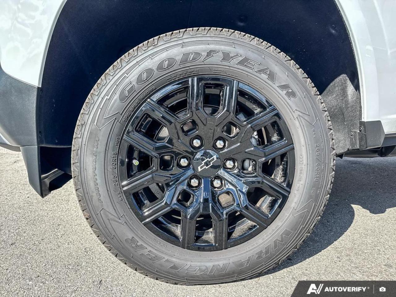 2025 Chevrolet Colorado WT   APPLE CARPLAY   TRAILER PKG   REAR CAM Photo