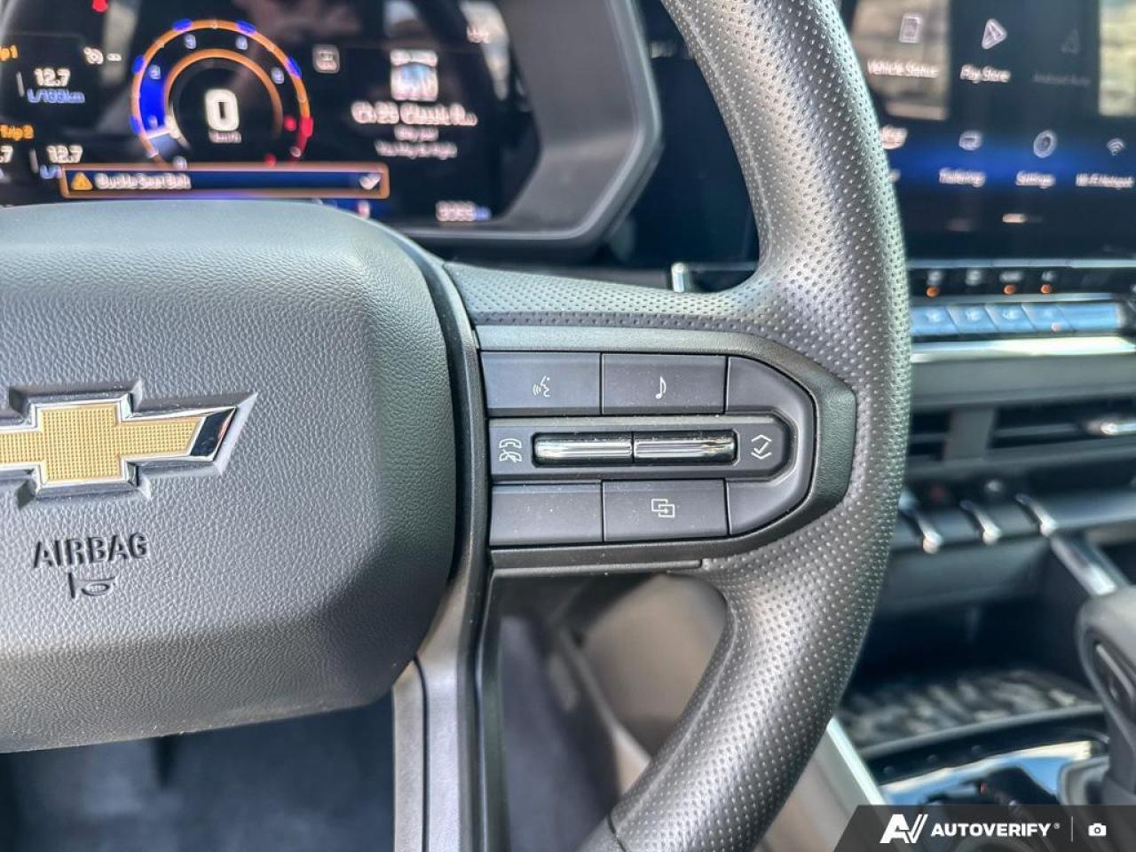 2025 Chevrolet Colorado WT   APPLE CARPLAY   TRAILER PKG   REAR CAM Photo