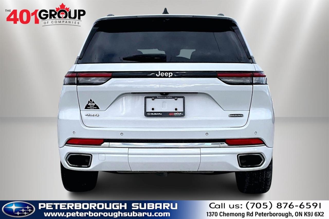 2023 Jeep Grand Cherokee Overland 4WD   Luxury Tech   Rear Seat Video Group Photo