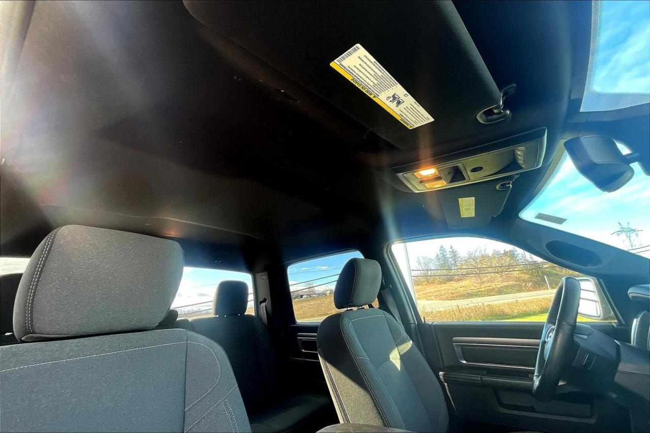 2022 RAM 1500 Classic Warlock 4WD   HEMI V8   Heat Group   Tech Package Photo