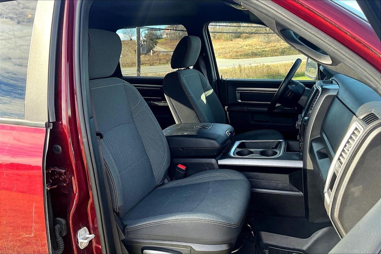 2022 RAM 1500 Classic Warlock 4WD   HEMI V8   Heat Group   Tech Package Photo