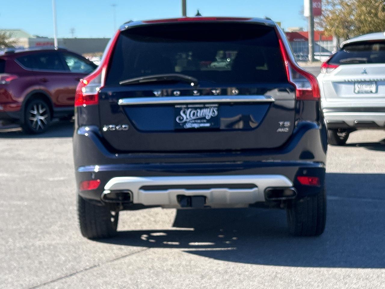 2017 Volvo XC60 T5 Special Ed Premier CALL NAPANEE 613-354-2100 Photo