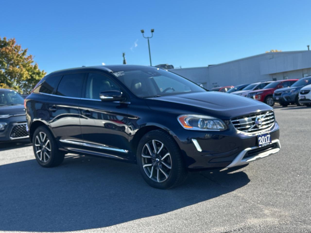 2017 Volvo XC60 T5 Special Ed Premier CALL NAPANEE 613-354-2100 Photo
