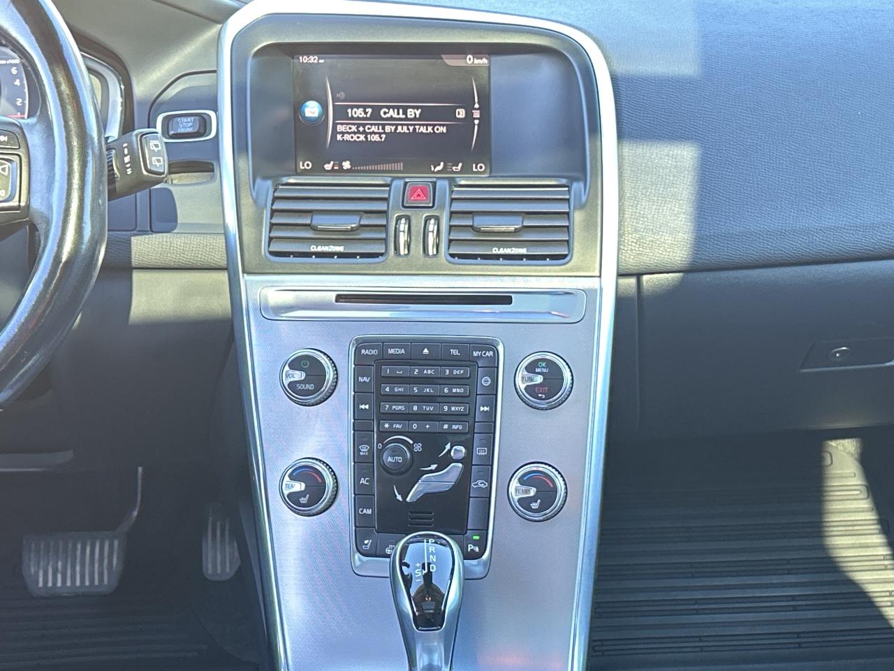 2017 Volvo XC60 T5 Special Ed Premier CALL NAPANEE 613-354-2100 Photo