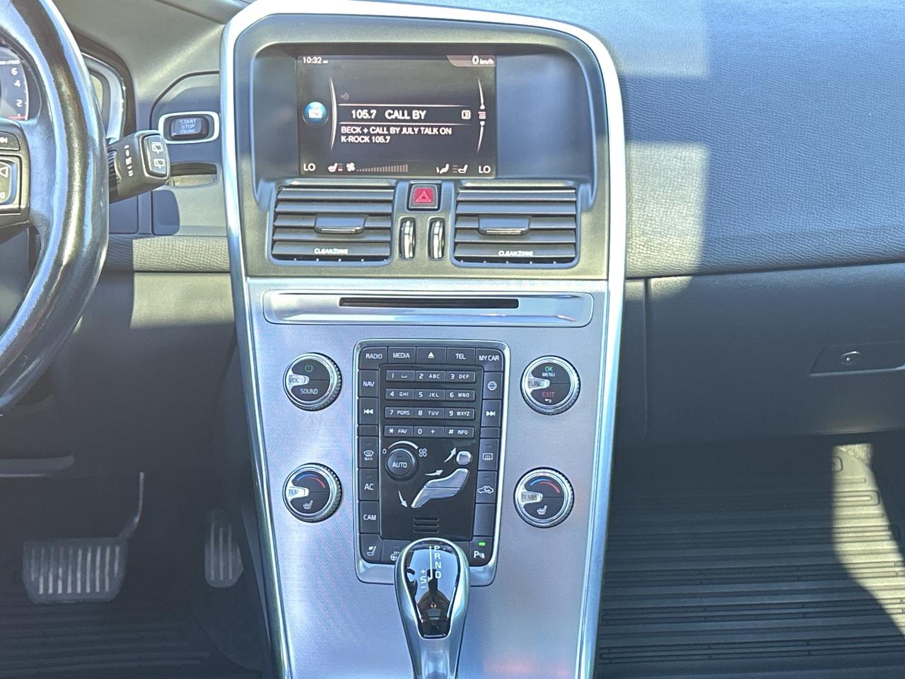 2017 Volvo XC60 T5 Special Ed Premier CALL NAPANEE 613-354-2100 Photo