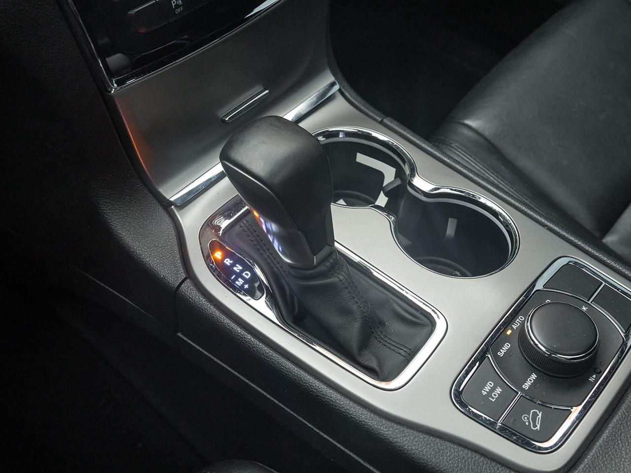 2019 Jeep Grand Cherokee Limited 4x4  navi  roof   camera Photo