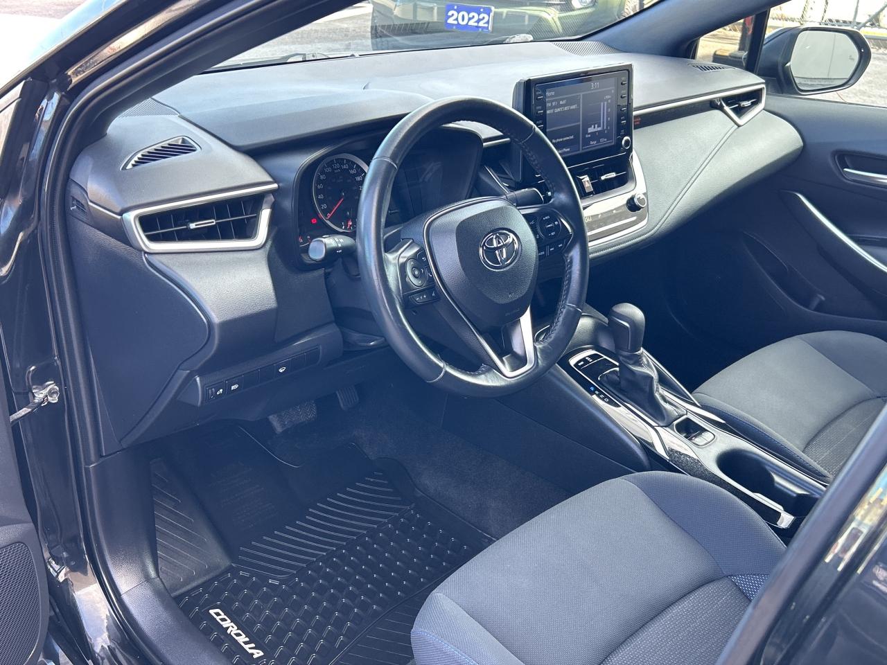 2022 Toyota Corolla SE HEATED SEATS/BACKUP CAMERA *CALL 613-961-8848 Photo