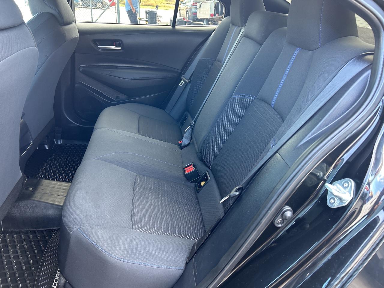 2022 Toyota Corolla SE HEATED SEATS/BACKUP CAMERA *CALL 613-961-8848 Photo