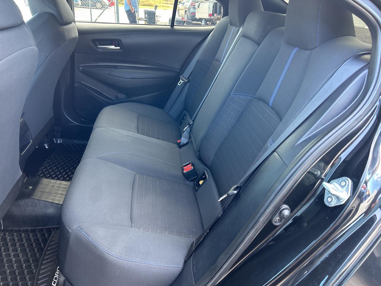 2022 Toyota Corolla SE HEATED SEATS/BACKUP CAMERA *CALL 613-961-8848 Photo