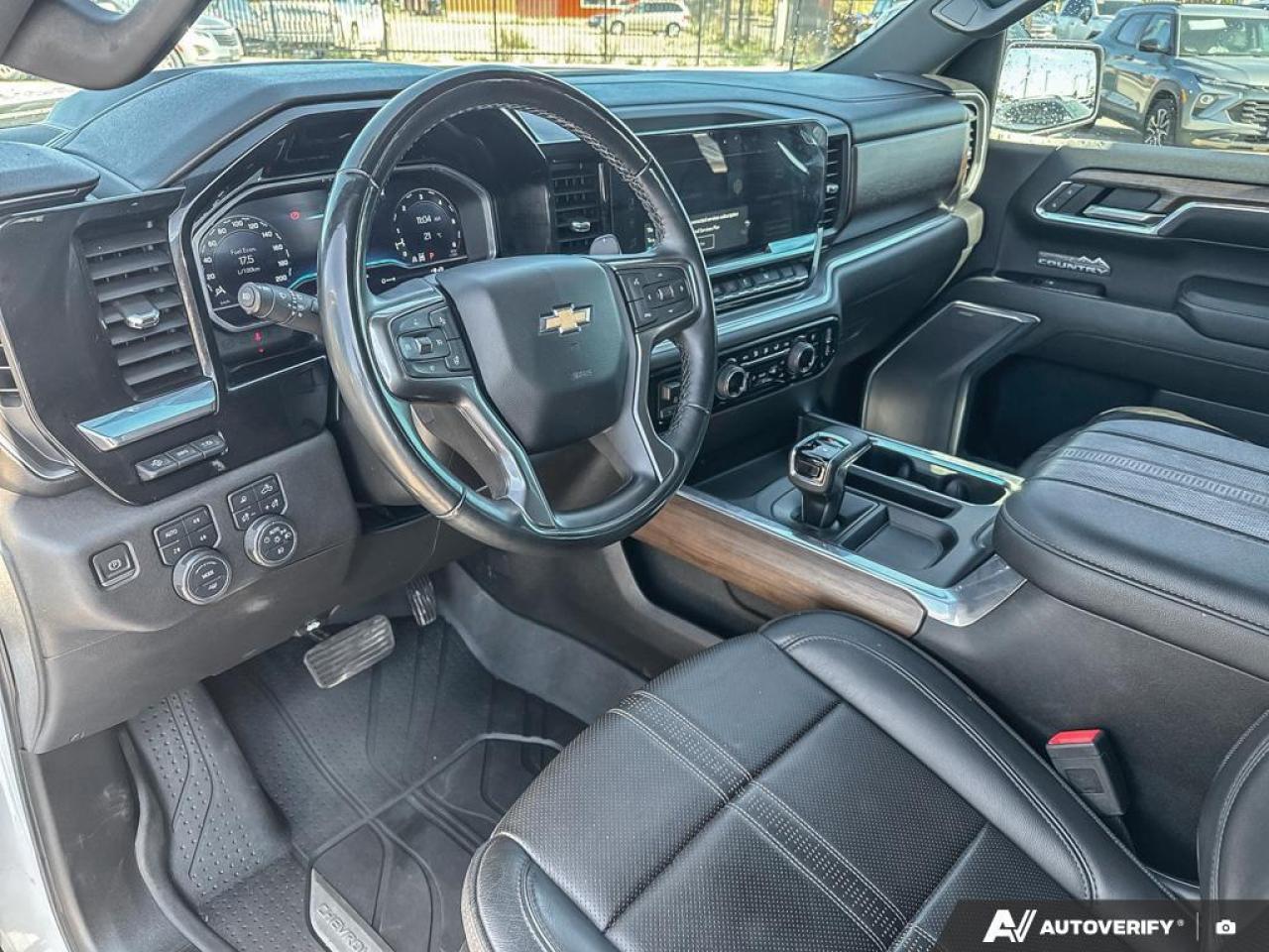 2023 Chevrolet Silverado 1500 High Country   4 NEW TIRES   SUNROOF   VNT SEAT Photo