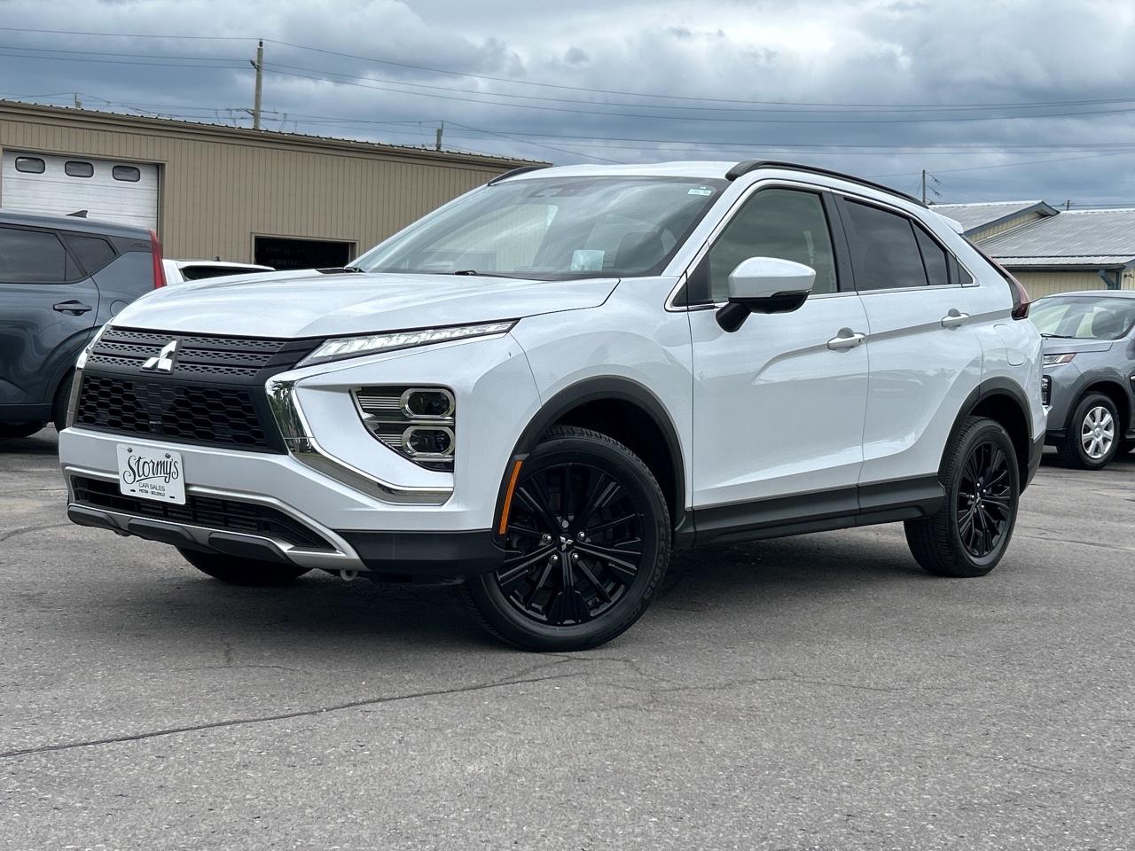 2022 Mitsubishi Eclipse Cross SE HEATED SEATS/ADAPTIVE CRUISE *CALL 613-961-8848 Photo