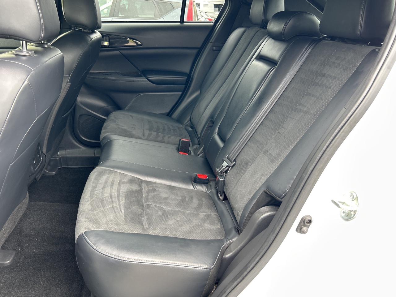 2022 Mitsubishi Eclipse Cross SE HEATED SEATS/ADAPTIVE CRUISE *CALL 613-961-8848 Photo