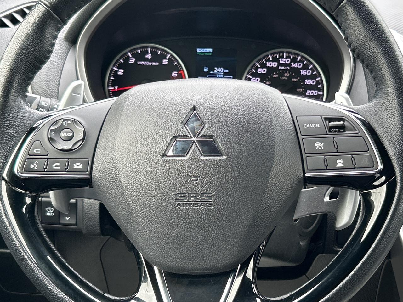 2022 Mitsubishi Eclipse Cross SE HEATED SEATS/ADAPTIVE CRUISE *CALL 613-961-8848 Photo