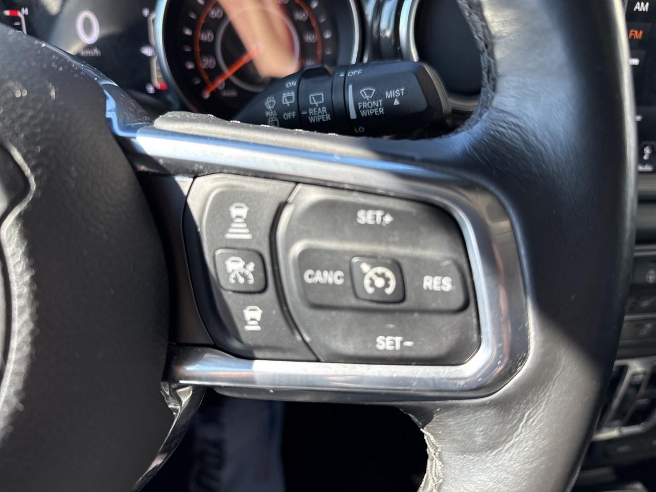 2019 Jeep WRANGLER UNLIMITED Sahara Photo