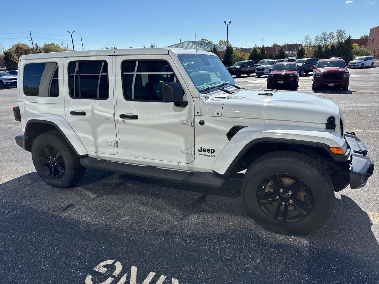 2019 Jeep WRANGLER UNLIMITED Sahara Photo