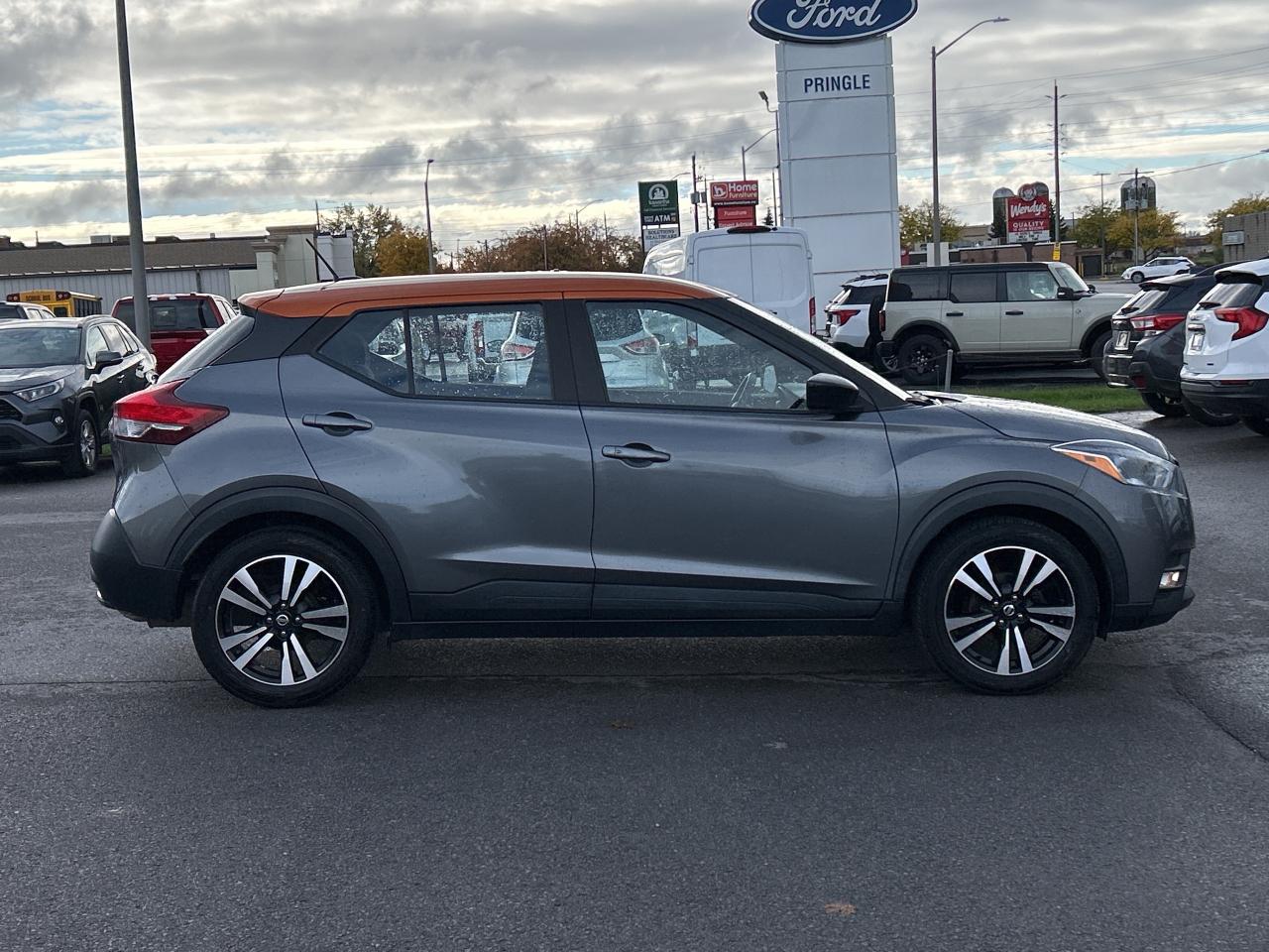 2019 Nissan Kicks SV CALL NAPANEE 613-354-2100 Photo