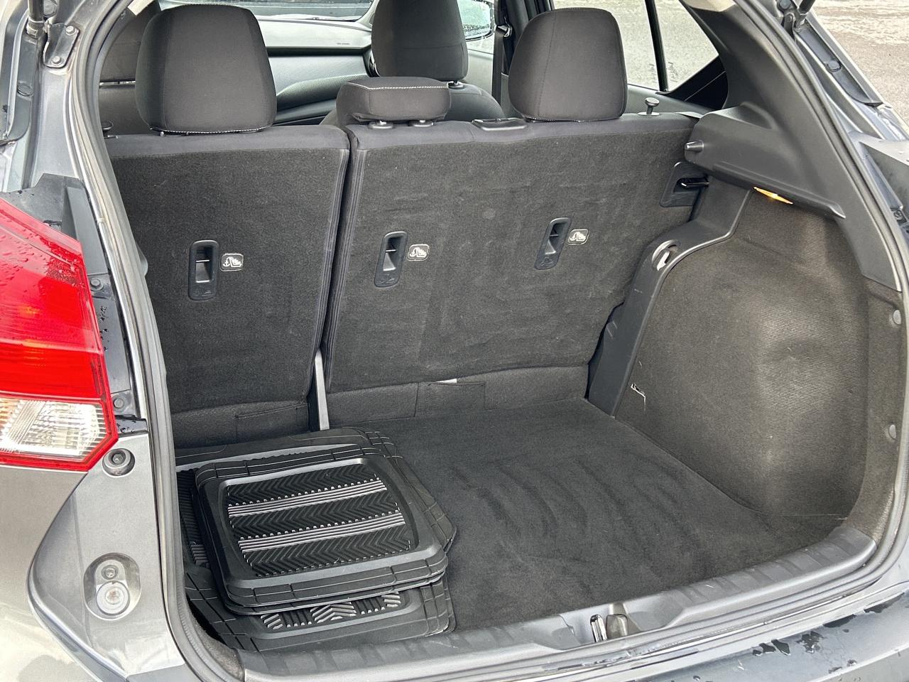 2019 Nissan Kicks SV CALL NAPANEE 613-354-2100 Photo