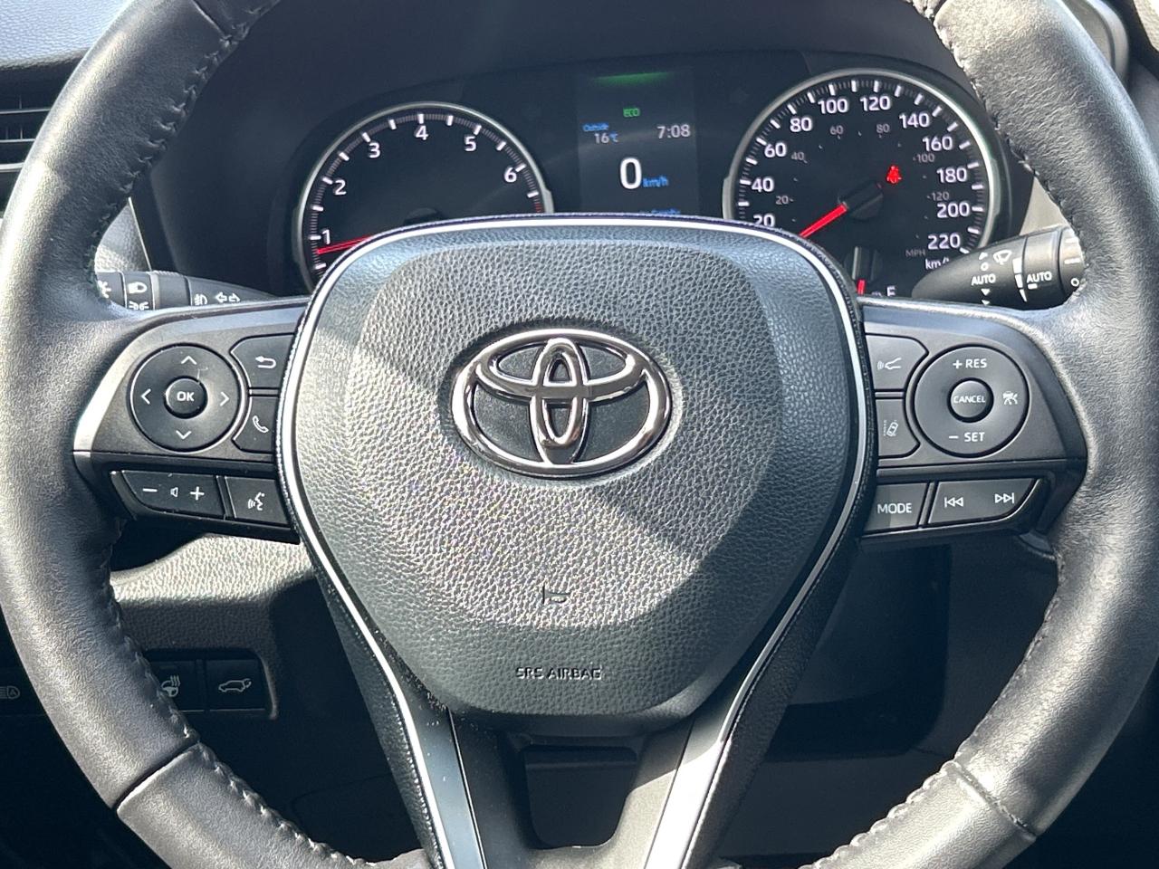 2021 Toyota RAV4 XLE AWD/PWR SUNROOF/PWR LIFT GATE CALL NAPANEE 98K Photo