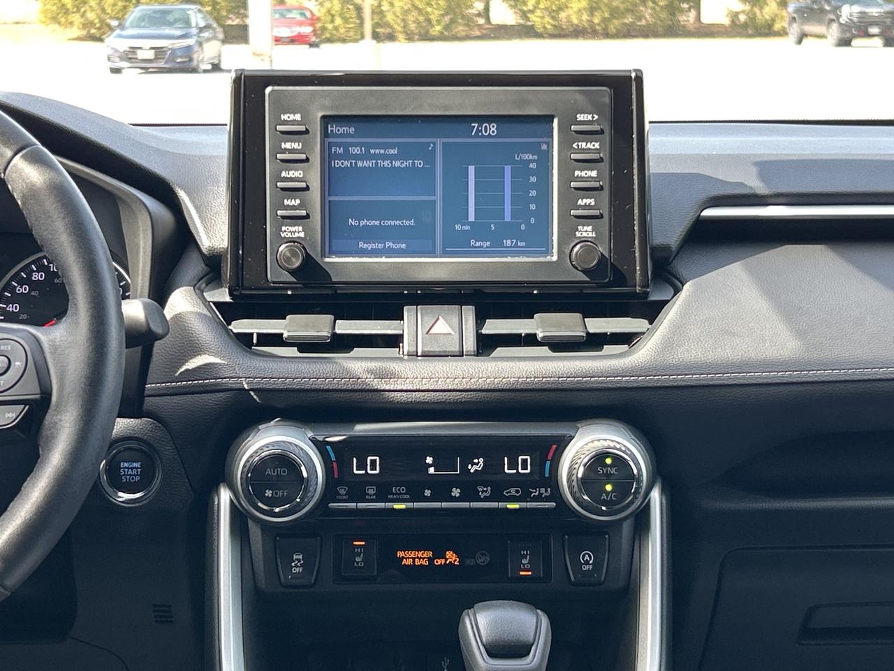 2021 Toyota RAV4 XLE AWD/PWR SUNROOF/ **CALL 613-961-8848 Photo