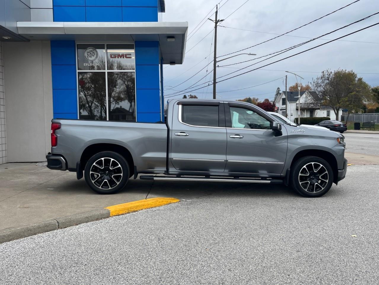 2020 Chevrolet Silverado 1500 HIGH COUNTRY DIESEL 22'S Photo