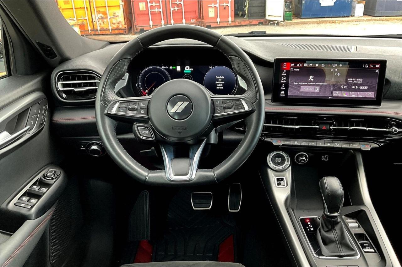 2024 Dodge Hornet PHEV R/T AWD   Track Pack   Heated Seats/Steering Photo