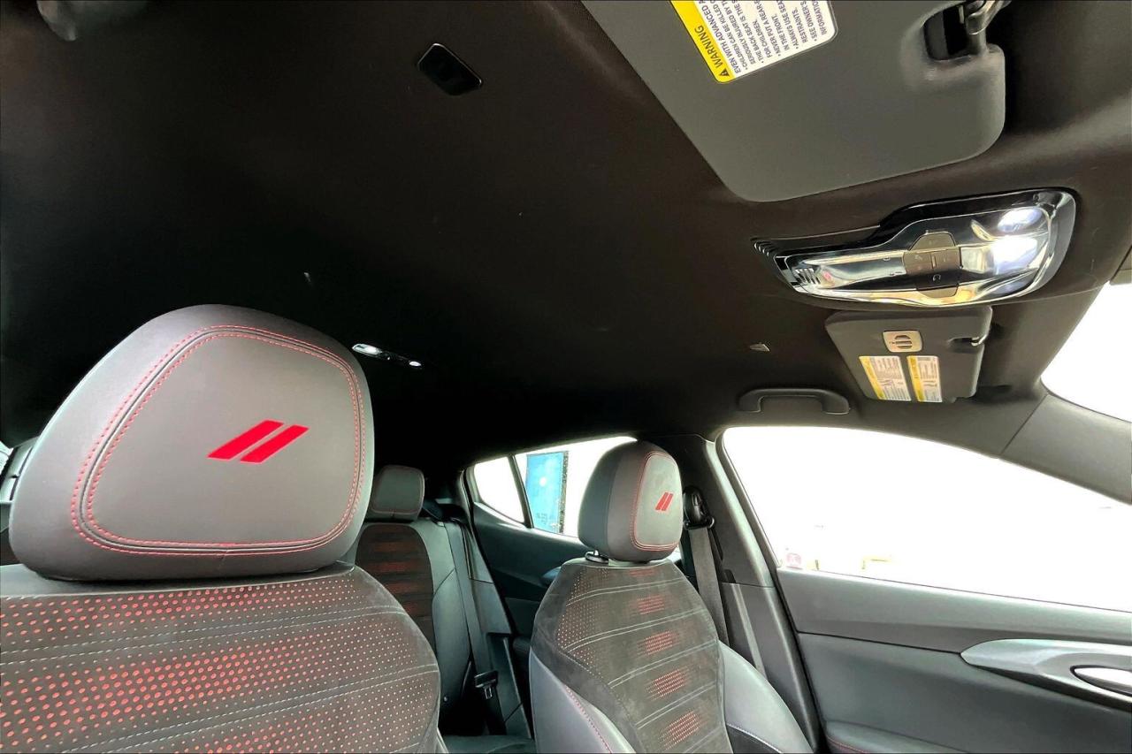 2024 Dodge Hornet PHEV R/T AWD   Track Pack   Heated Seats/Steering Photo