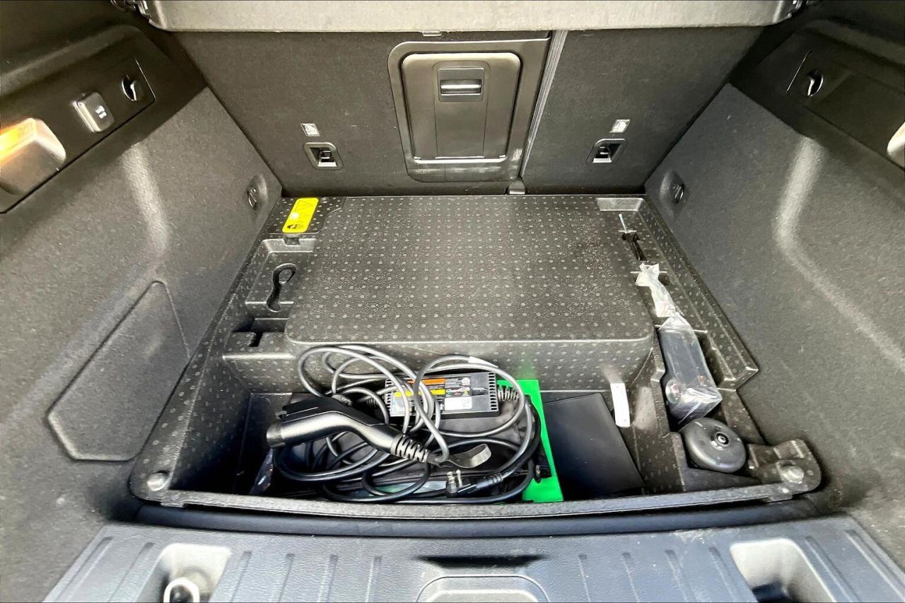 2024 Dodge Hornet PHEV R/T AWD   Track Pack   Heated Seats/Steering Photo