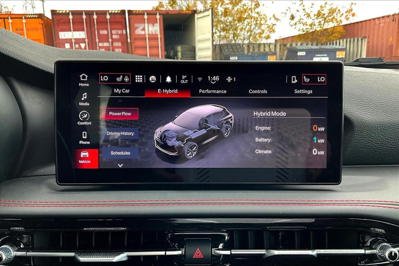 2024 Dodge Hornet PHEV R/T AWD   Track Pack   Heated Seats/Steering Photo