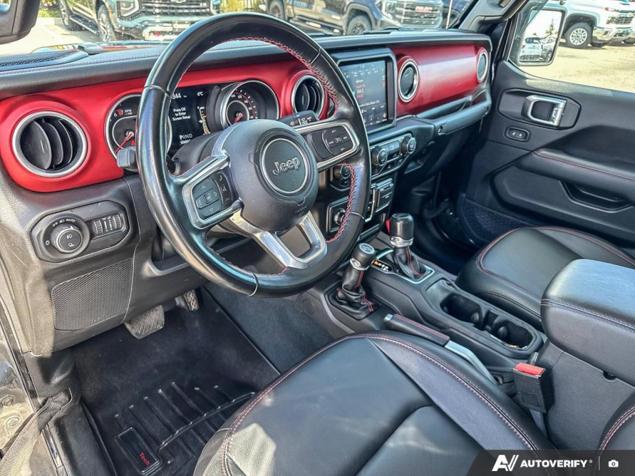 2022 Jeep Gladiator Rubicon 4x4   TONNEAU COVER   LTHR   CLEAN CARFX Photo