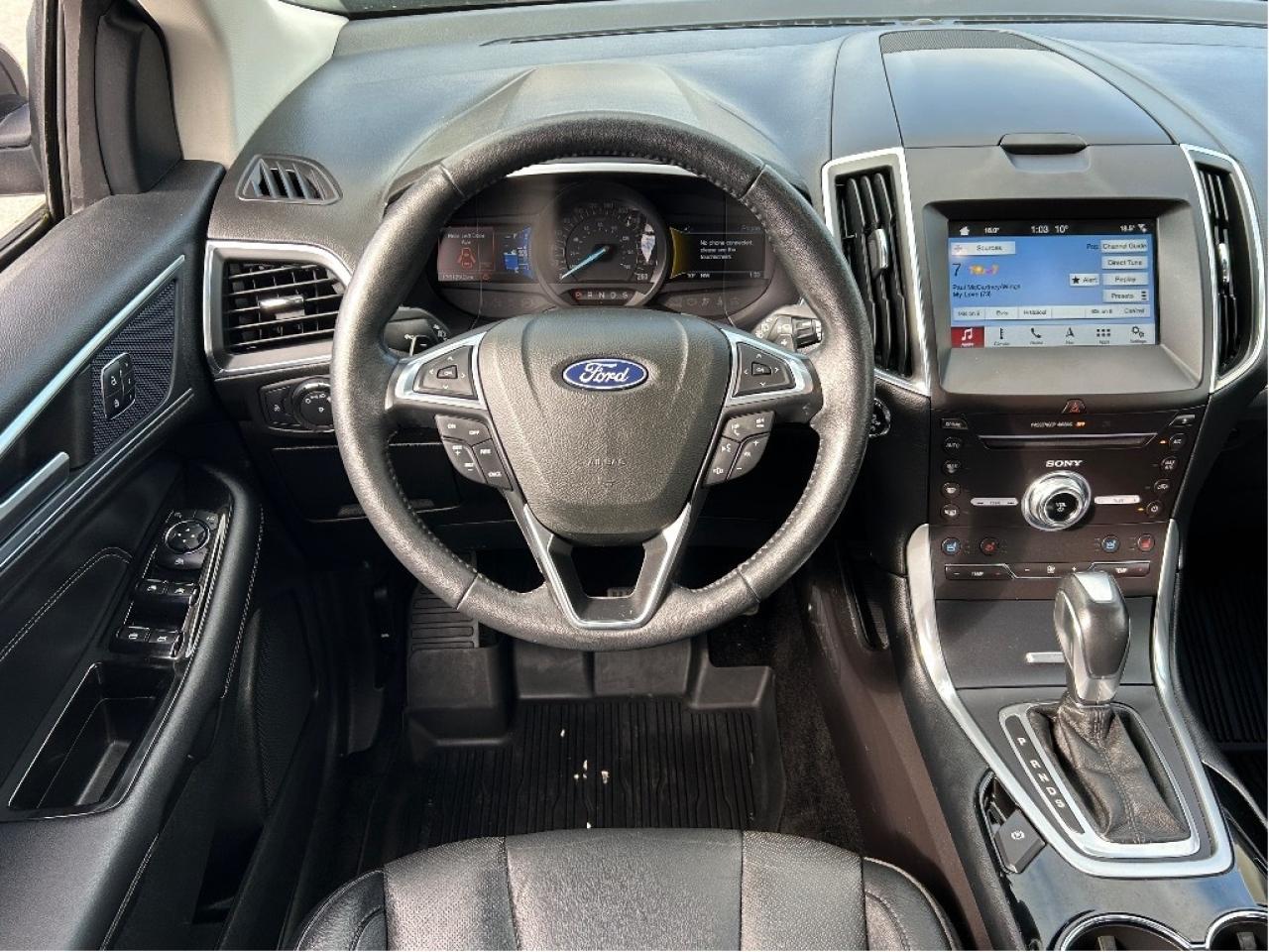 2018 Ford Edge Titanium AWD/LEATHER/NAV/PANO ROOF CALL NAPANEE Photo