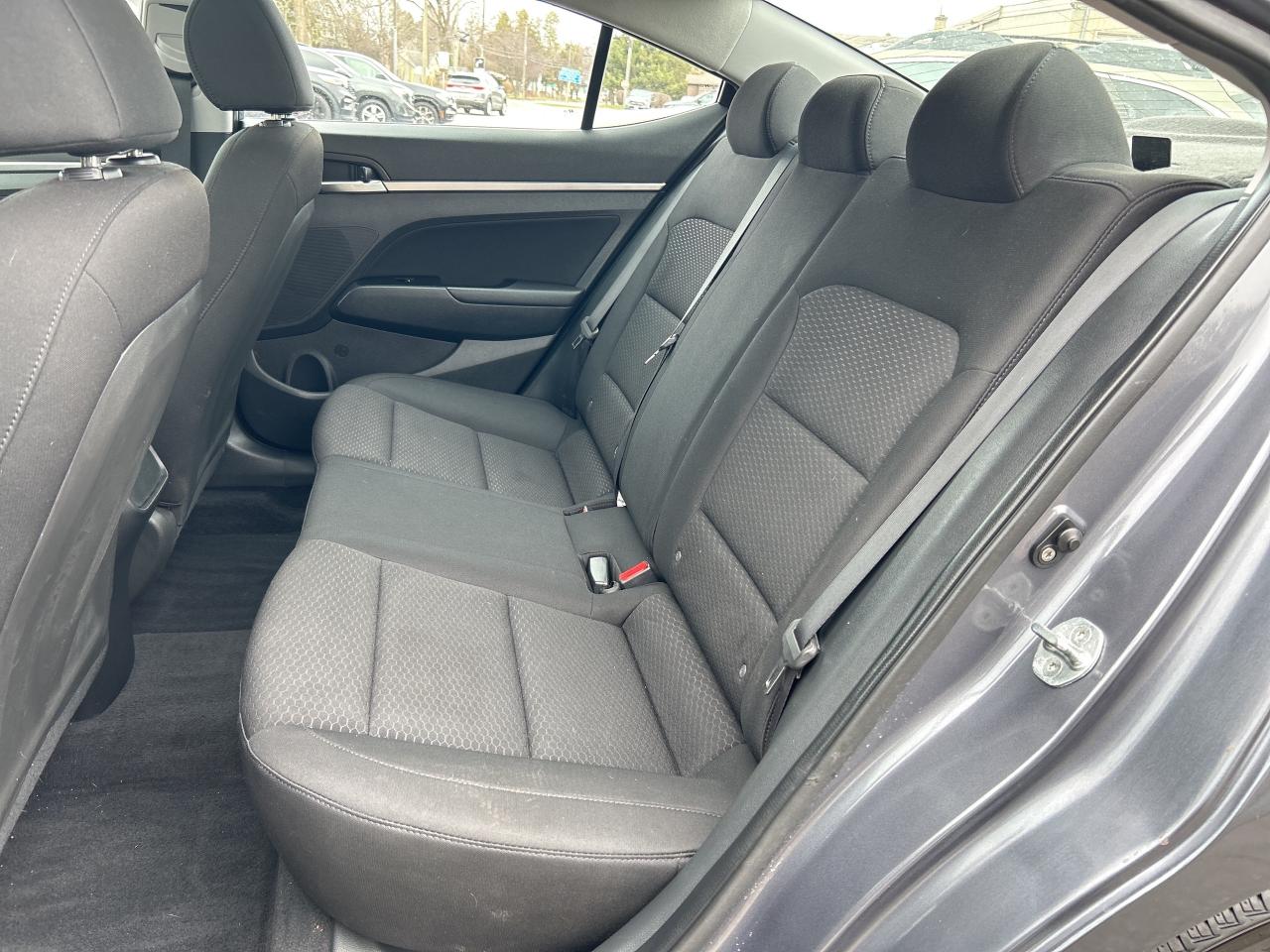 2020 Hyundai Elantra Preferred w/Sun & Safety CALL NAPANEE 613-354-2100 Photo