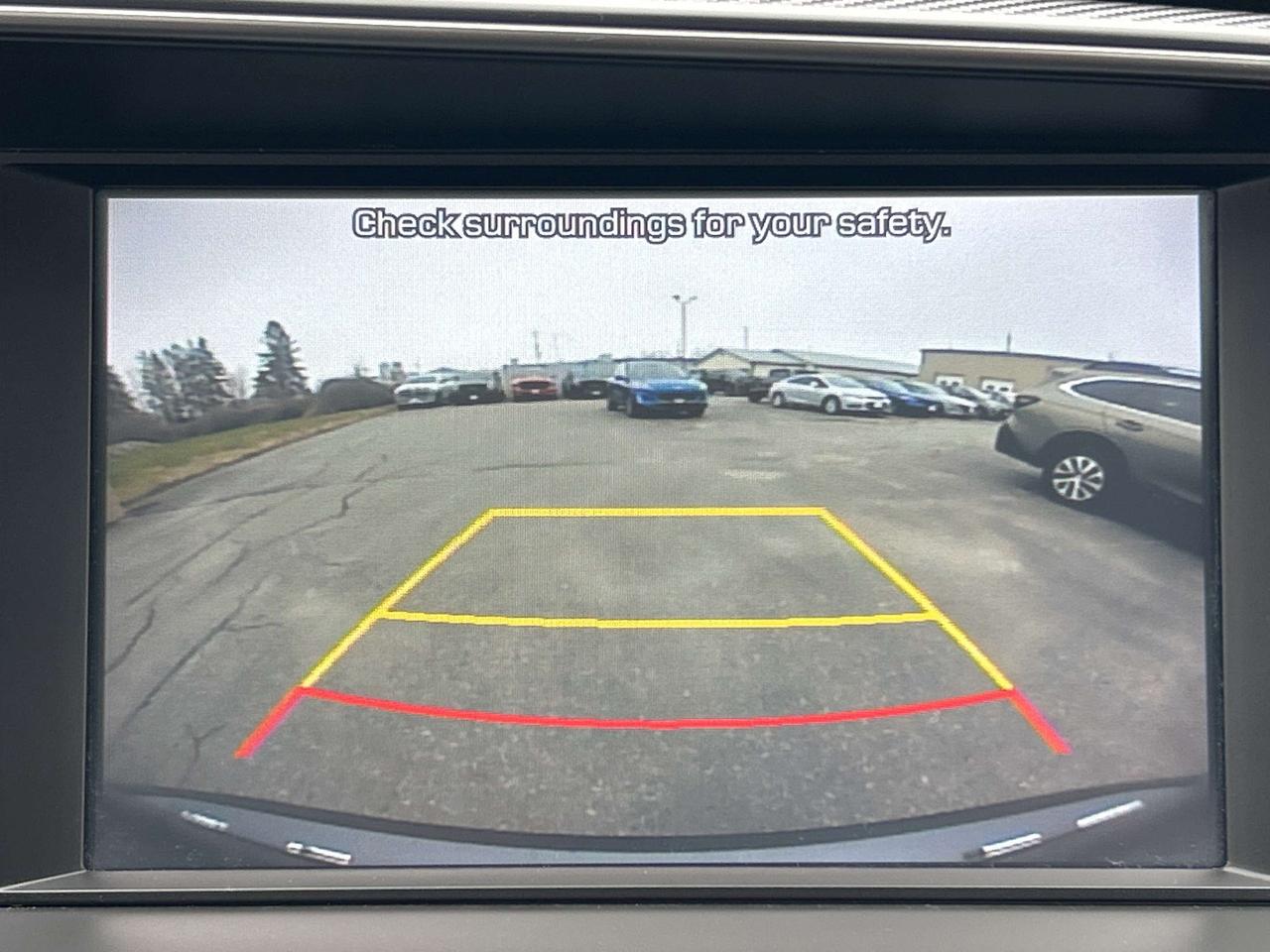 2020 Hyundai Elantra Preferred w/Sun & Safety CALL BELLEVILLE 82K KM'S Photo