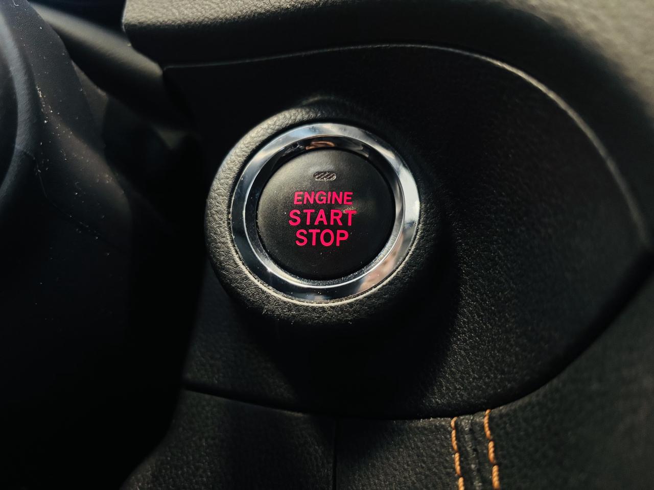 2023 Subaru Crosstrek SPORT   1 ONWER   SUNROOF   LOW KM   APPLE CARPLAY Photo