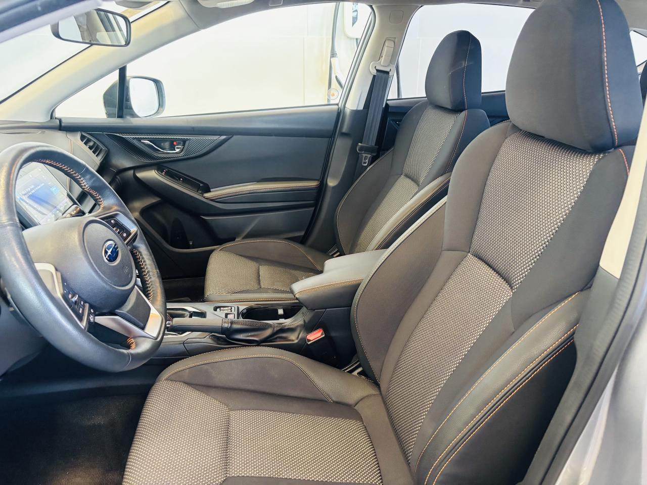 2023 Subaru Crosstrek SPORT   1 ONWER   SUNROOF   LOW KM   APPLE CARPLAY Photo