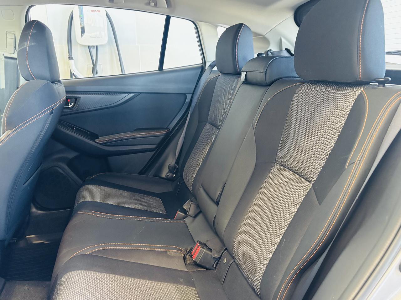 2023 Subaru Crosstrek SPORT   1 ONWER   SUNROOF   LOW KM   APPLE CARPLAY Photo