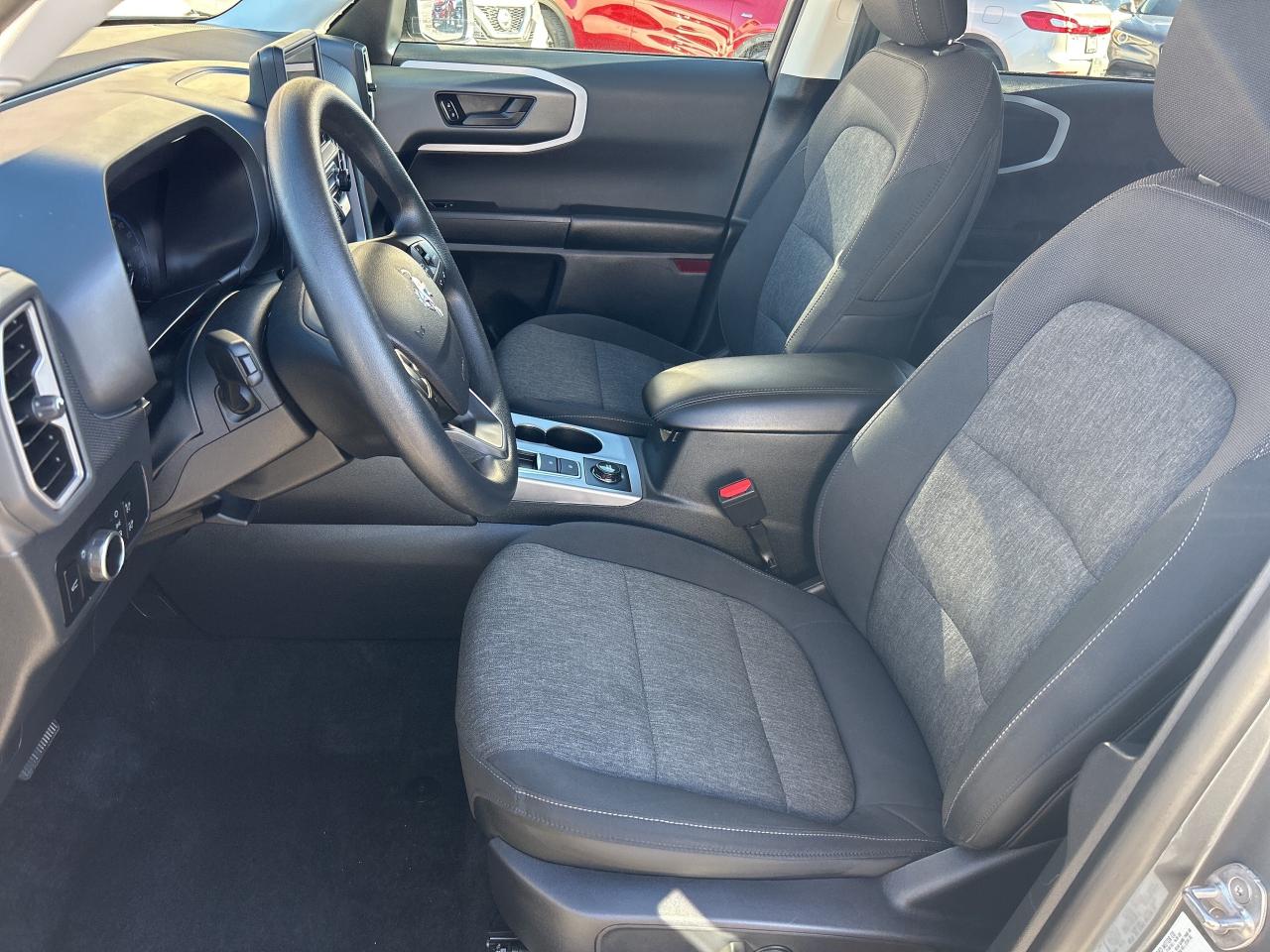 2024 Ford Bronco Sport Big Bend 4 Door 4x4 *** CALL 613-961-8848 Photo