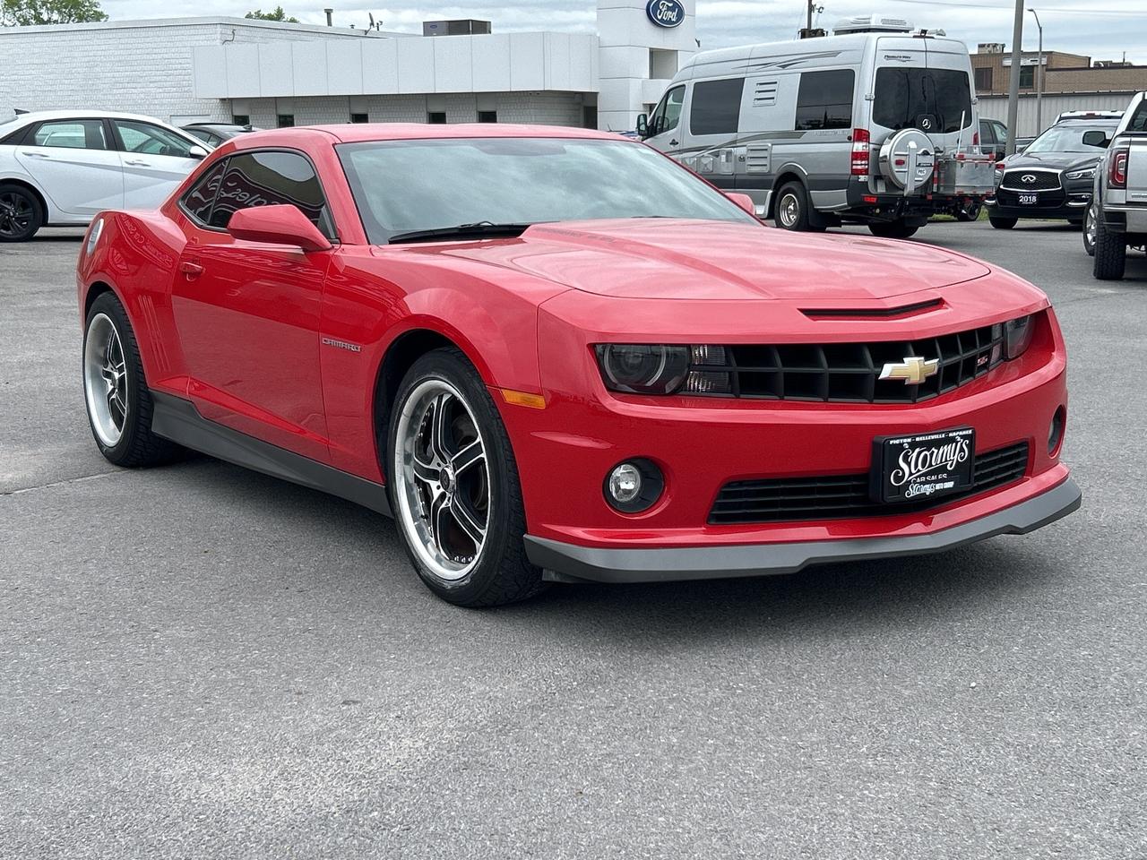 2011 Chevrolet Camaro 2SS 6.2L  6-SPEED CALL NAPANEE 613-354-2100 Photo