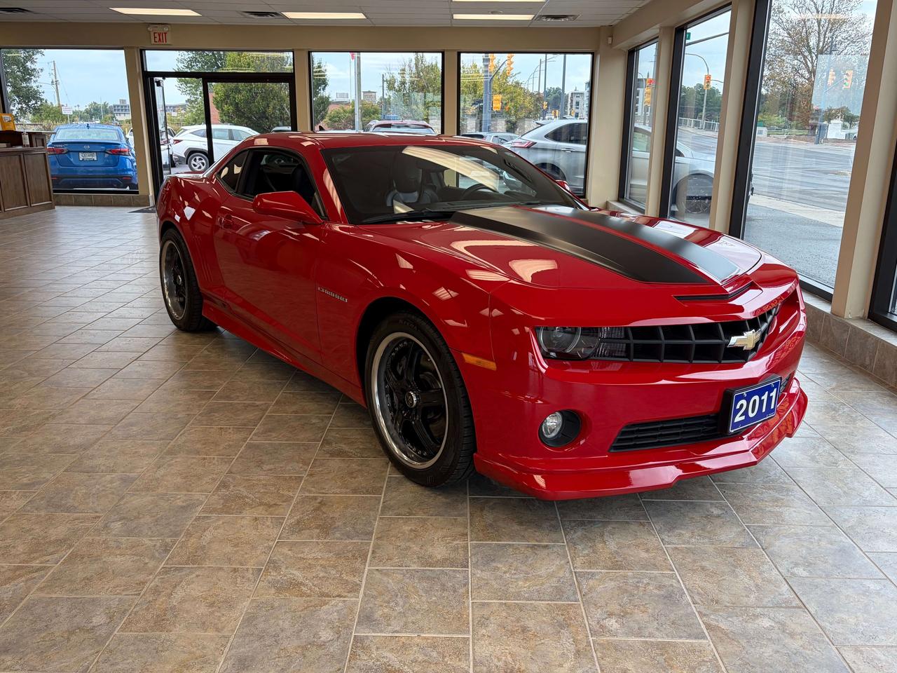 2011 Chevrolet Camaro 2SS 6.2L  6-SPEED CALL BELLEVILLE*613*961*8848 Photo0
