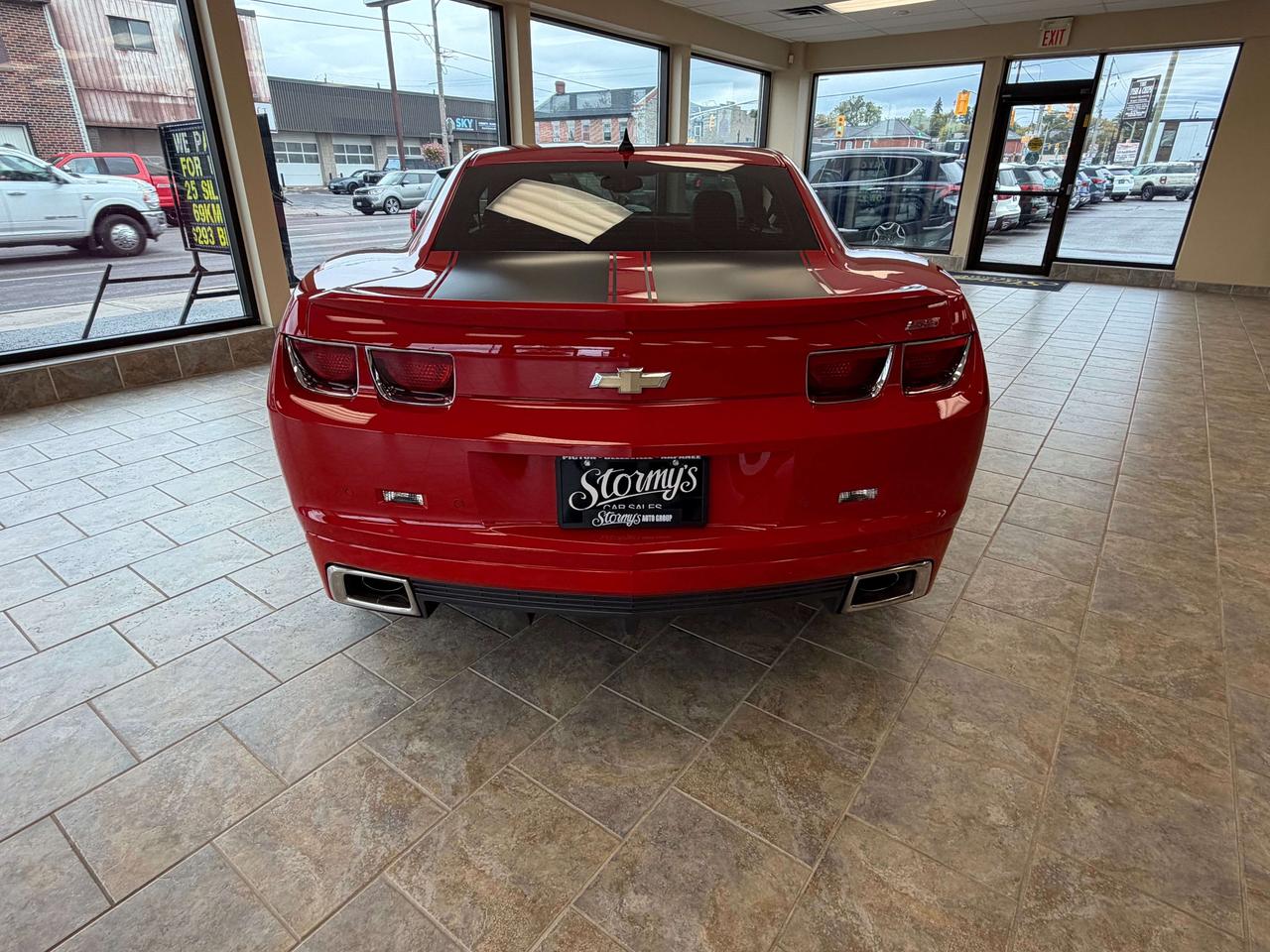 2011 Chevrolet Camaro 2SS 6.2L  6-SPEED CALL BELLEVILLE*613*961*8848 Photo4