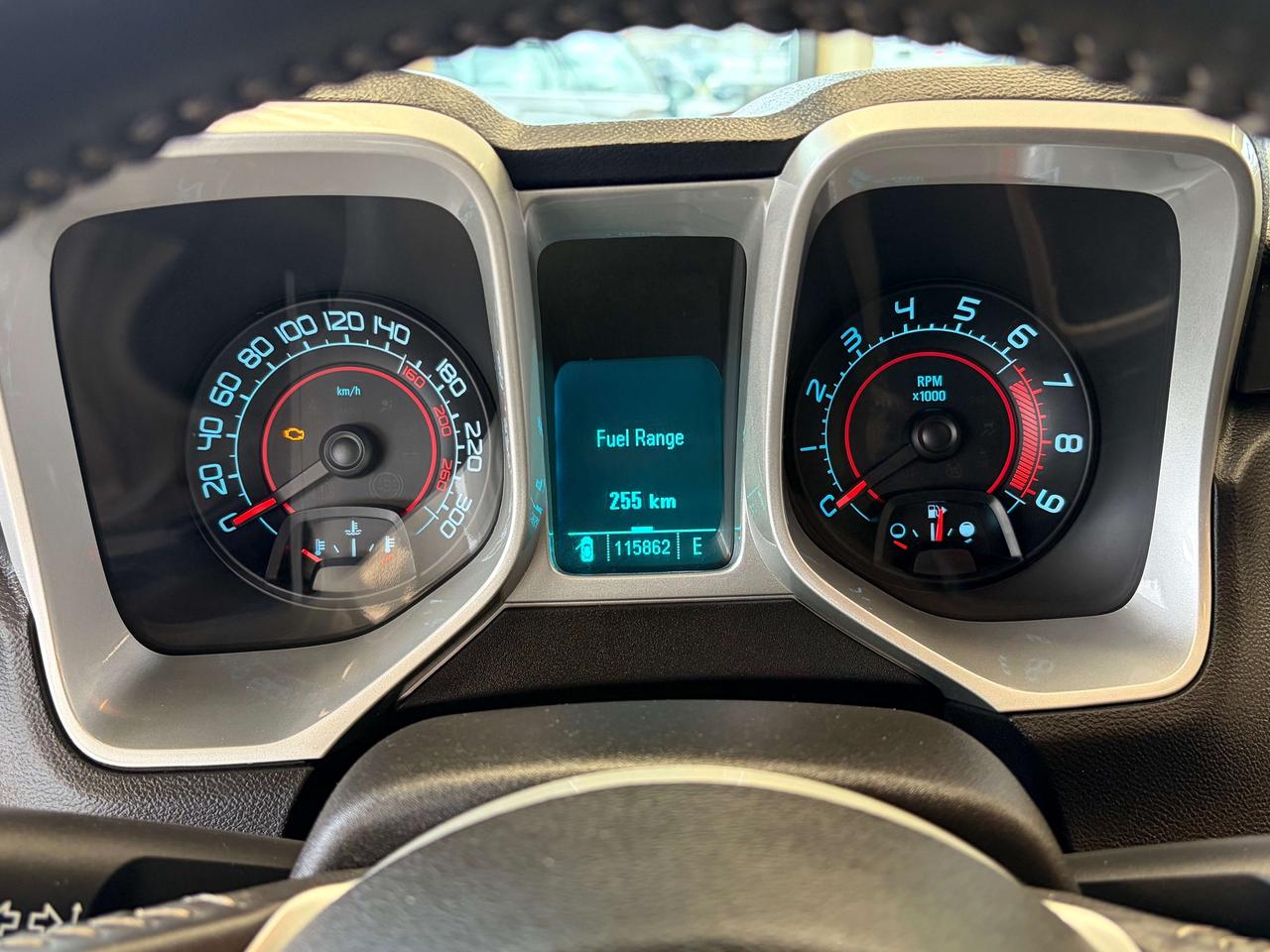 2011 Chevrolet Camaro 2SS 6.2L  6-SPEED CALL BELLEVILLE*613*961*8848 Photo