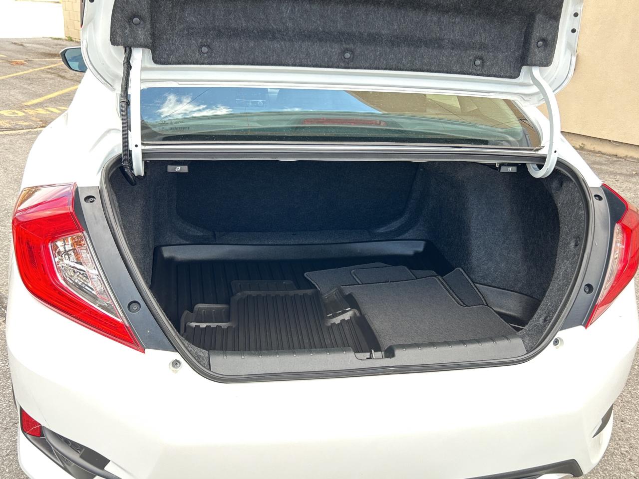 2021 Honda Civic Sedan LX W/ HONDA SENSING **CALL BELLEVILLE 613-961-8848 Photo