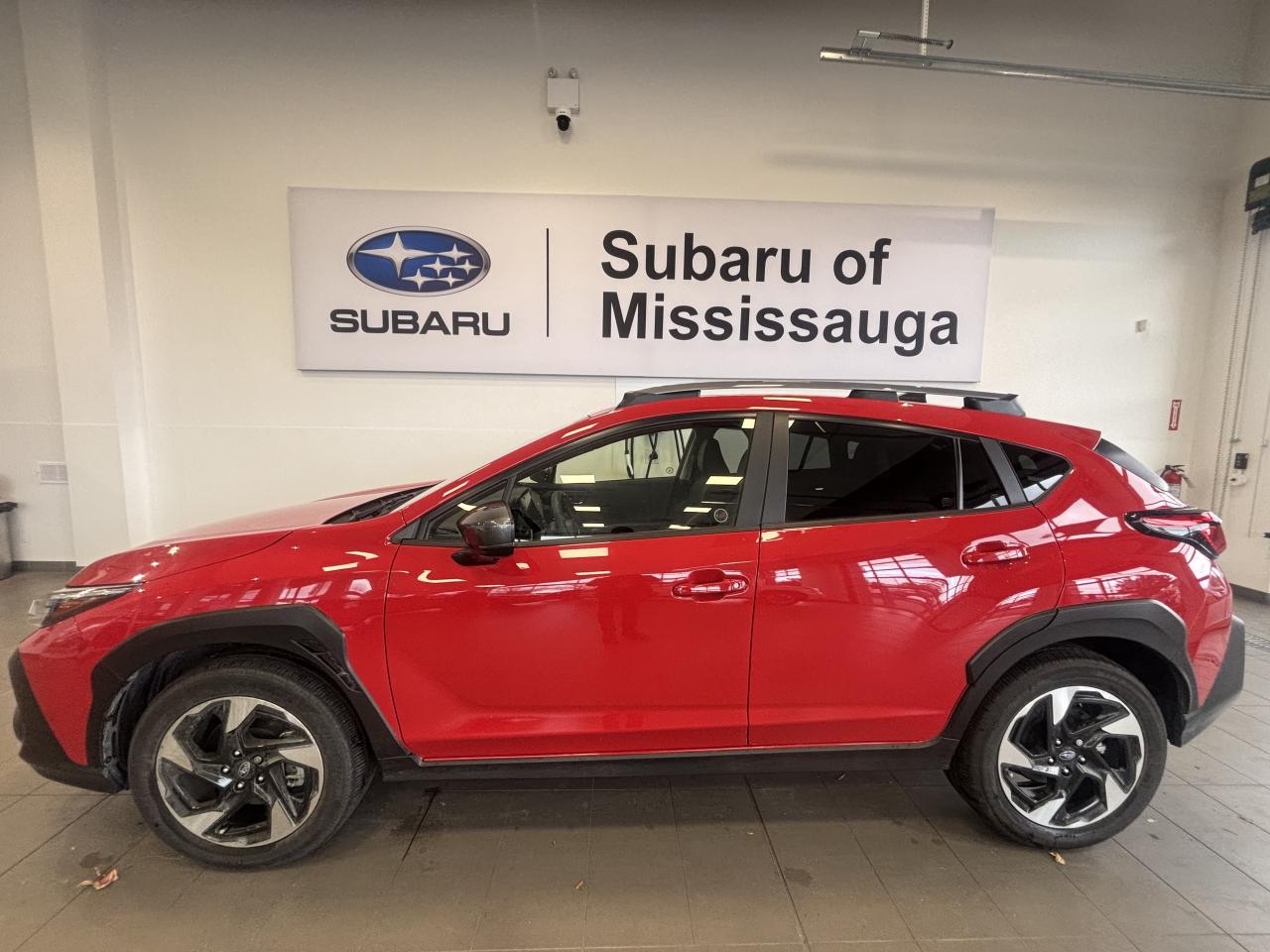 2025 Subaru Crosstrek LIMITED   DEALER DEMO   CLEAN CARFAX  NAVI SUNROOF Photo3