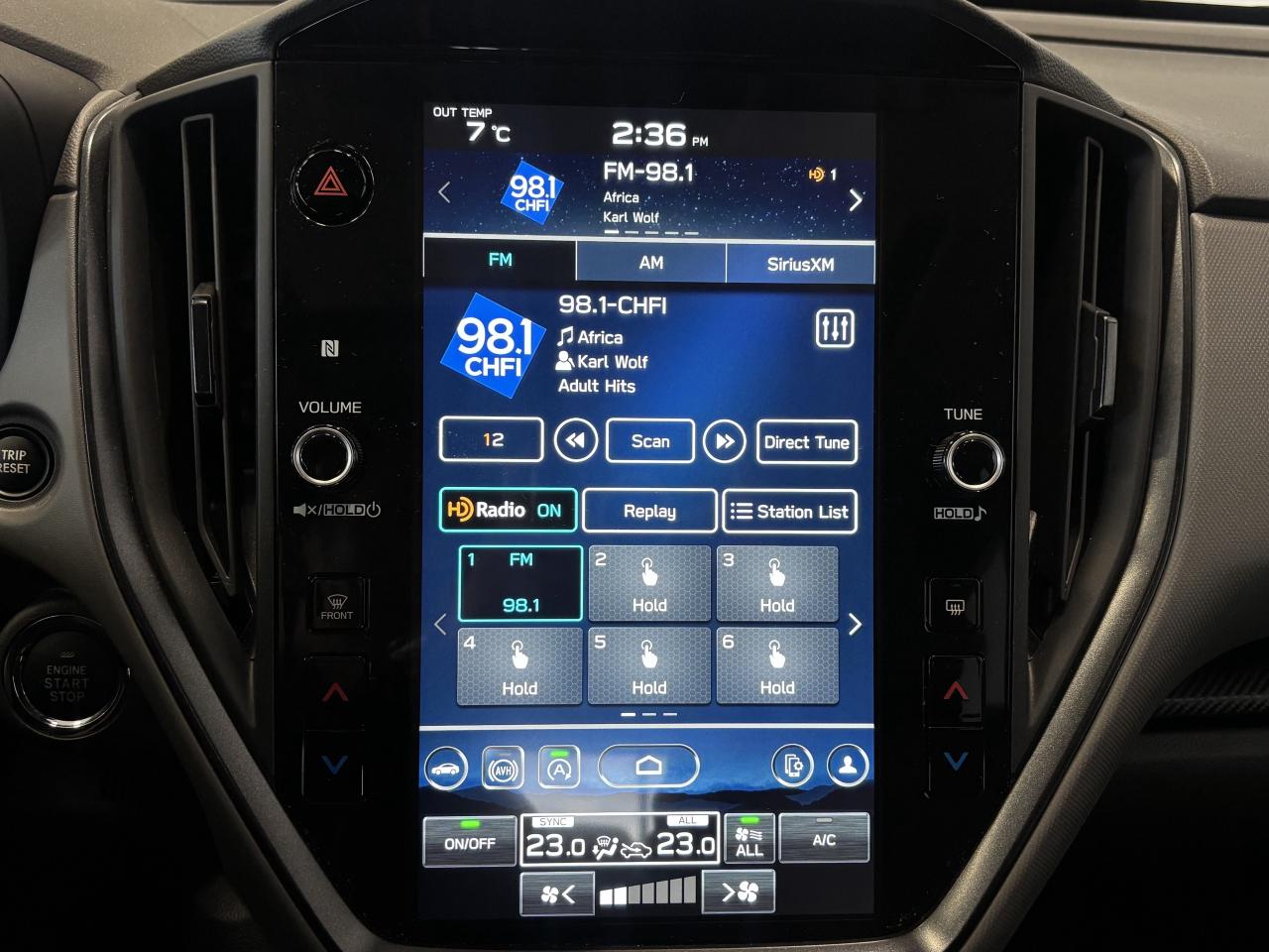 2025 Subaru Crosstrek LIMITED   DEALER DEMO   CLEAN CARFAX  NAVI SUNROOF Photo