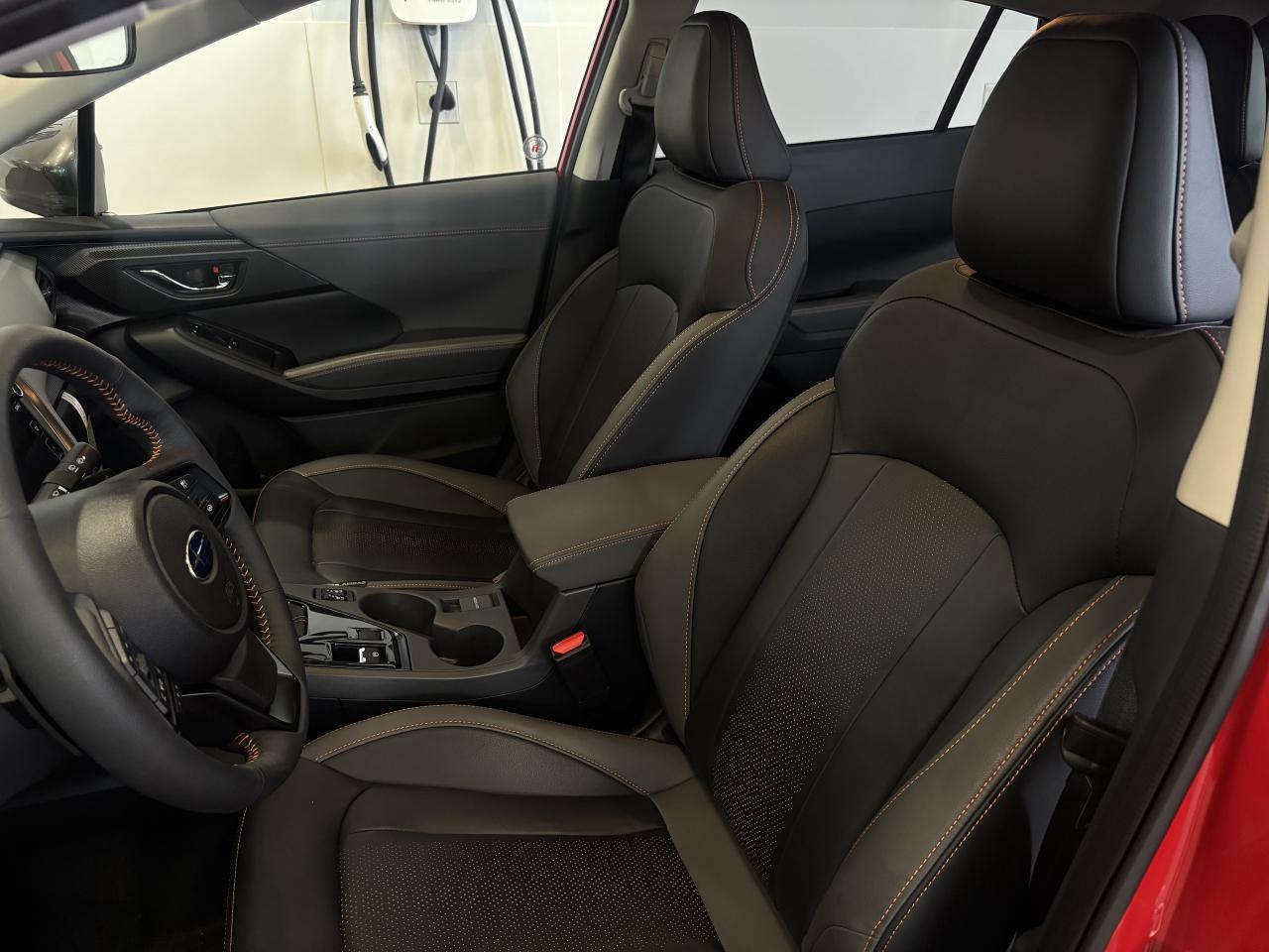 2025 Subaru Crosstrek LIMITED   DEALER DEMO   CLEAN CARFAX  NAVI SUNROOF Photo