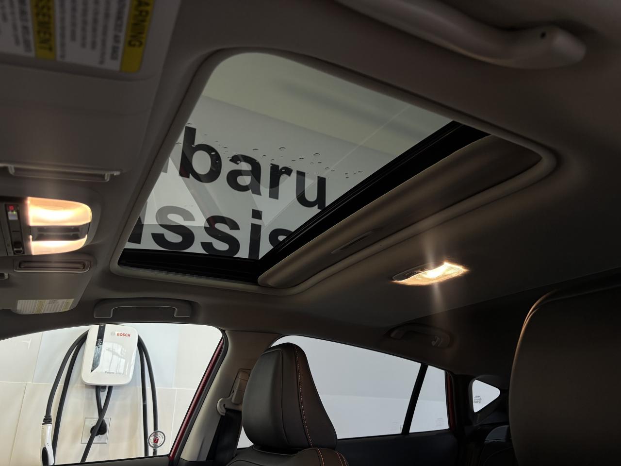 2025 Subaru Crosstrek LIMITED   DEALER DEMO   CLEAN CARFAX  NAVI SUNROOF Photo