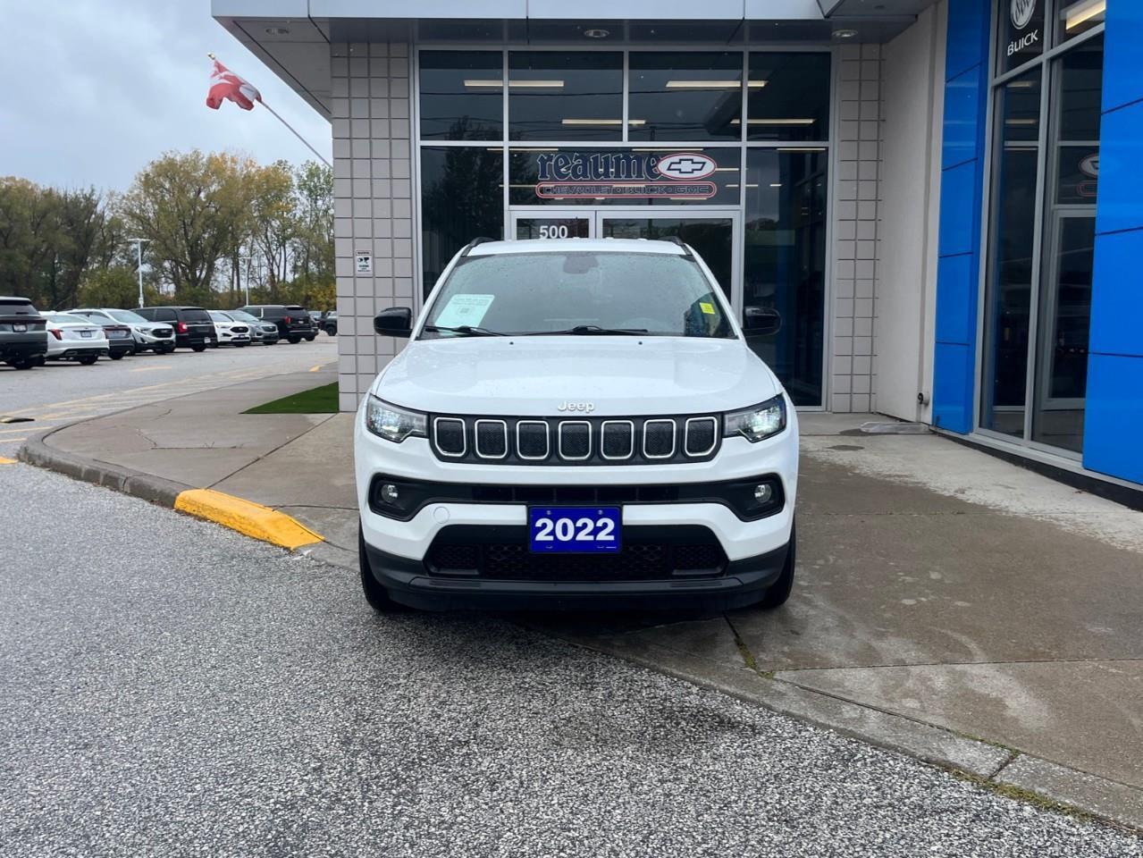 2022 Jeep Compass NORTH 4WD ONE OWNER Photo