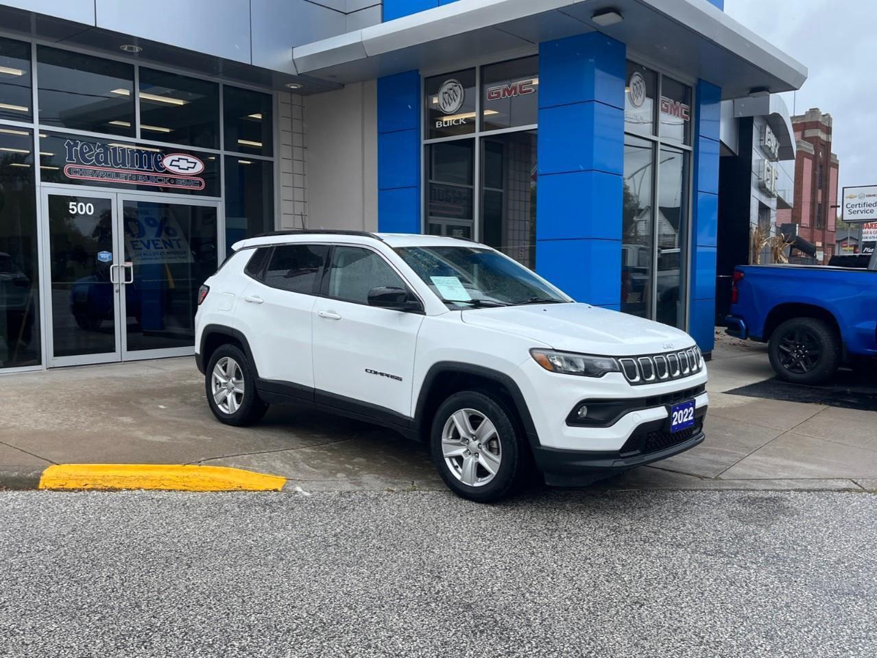 2022 Jeep Compass NORTH 4WD ONE OWNER Photo2