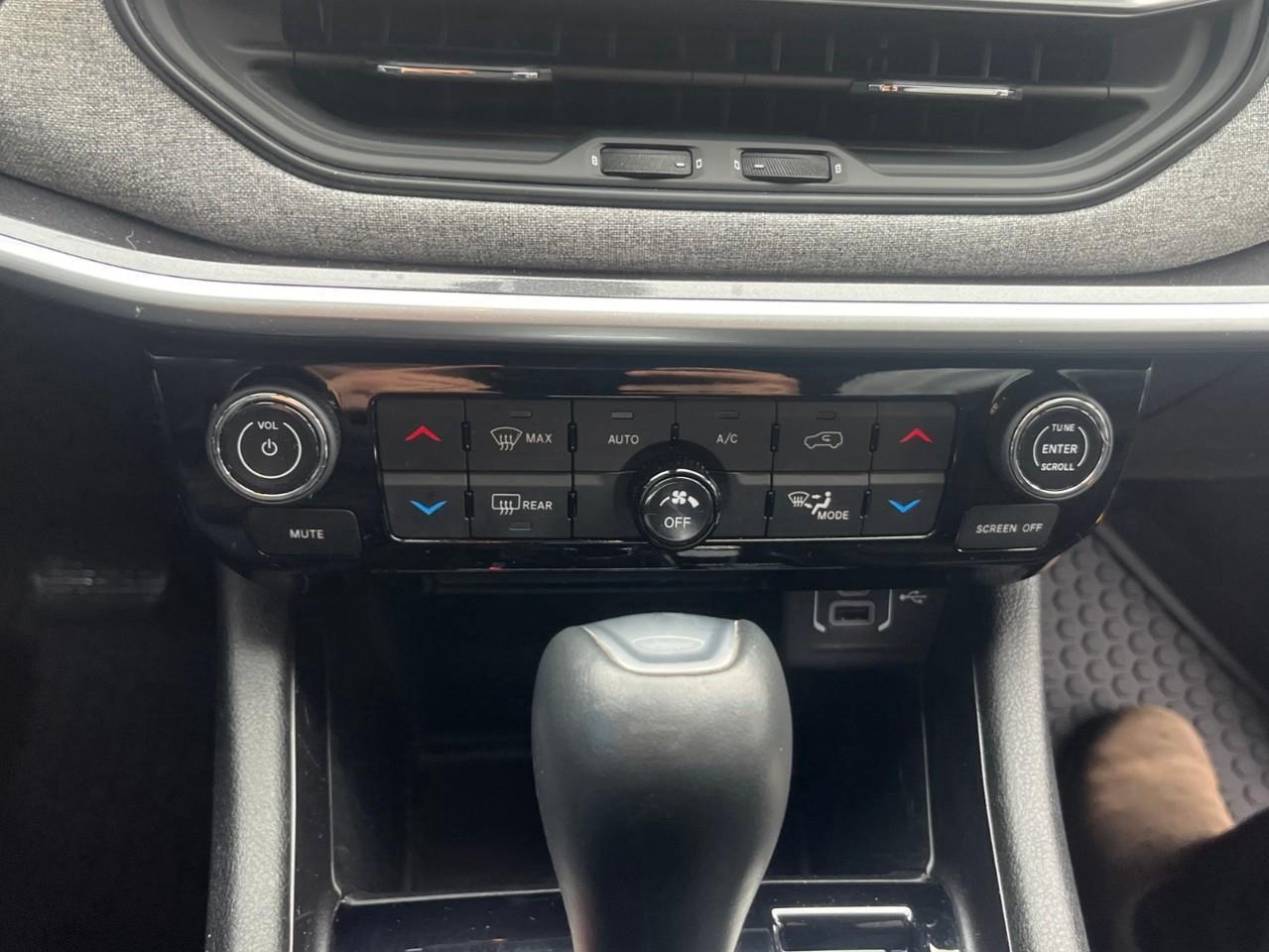 2022 Jeep Compass NORTH 4WD ONE OWNER Photo